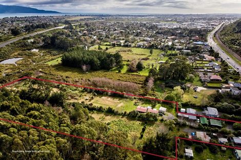 Photo of property in 192 Main Road South, Raumati South, Paraparaumu, 5032