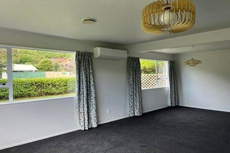 Photo of property in 1a He Awa Crescent, Waikanae, 5036