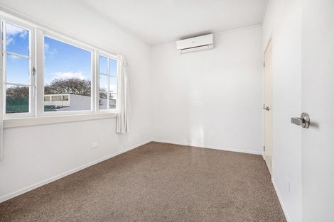 Photo of property in 66a Storey Avenue, Forest Lake, Hamilton, 3200