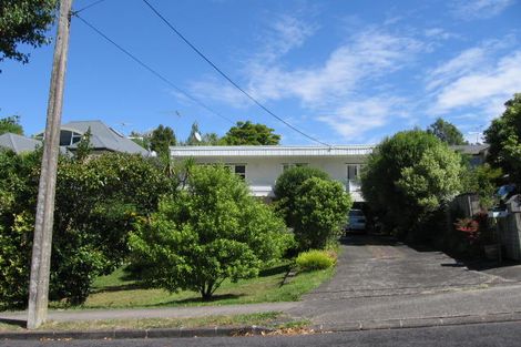 Photo of property in 3 Gray Crescent, Torbay, Auckland, 0630