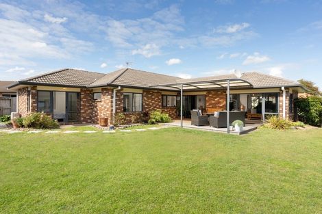 Photo of property in 5 Carlsberg Place, Papamoa Beach, Papamoa, 3118