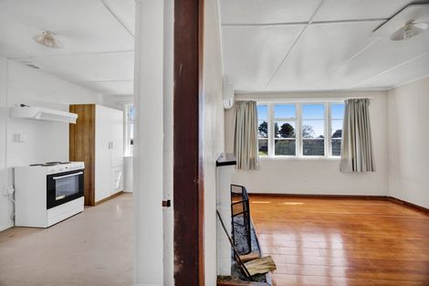 Photo of property in 31 Wilson Street, Waverley, 4510