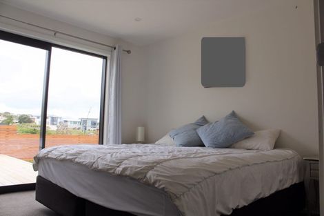 Photo of property in 111g Cliffs Road, Saint Clair, Dunedin, 9012