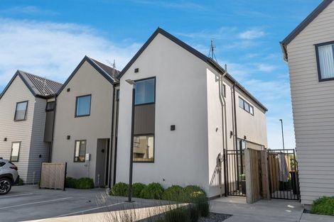 Photo of property in 5/6 Skibbereen Drive, Halswell, Christchurch, 8025