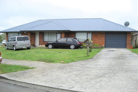 Photo of property in 64 Hall Avenue, Mangere, Auckland, 2022