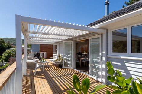 Photo of property in 82 Thomas Street, Stokes Valley, Lower Hutt, 5019