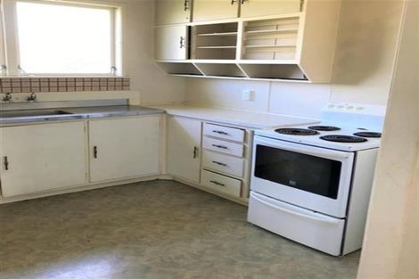 Photo of property in 64 Chichester Drive, Rosehill, Papakura, 2113