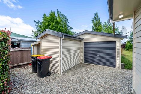 Photo of property in 42 Newburn Street, Waikaia, 9778