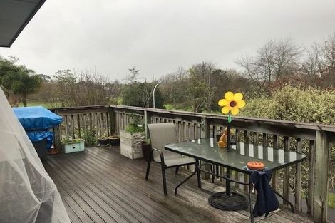 Photo of property in 1/17 Mossford Green, Pahurehure, Papakura, 2113