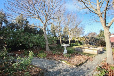 Photo of property in 27 Essex Street, Weston, Oamaru, 9401