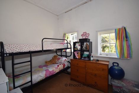 Photo of property in 74 Komiti Road, Tinopai, Matakohe, 0593