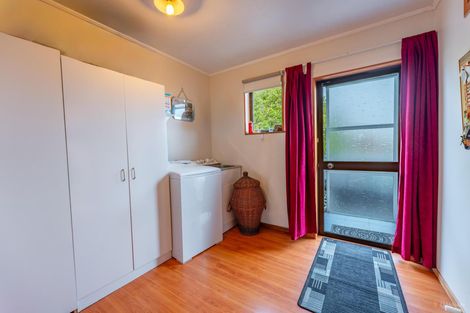 Photo of property in 19 Oxford Street, West End, Timaru, 7910
