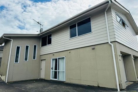 Photo of property in 28a Sandgate Avenue, Botany Downs, Auckland, 2010