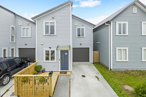 Photo of property in 9 Riroriro Close, Papakura, 2110