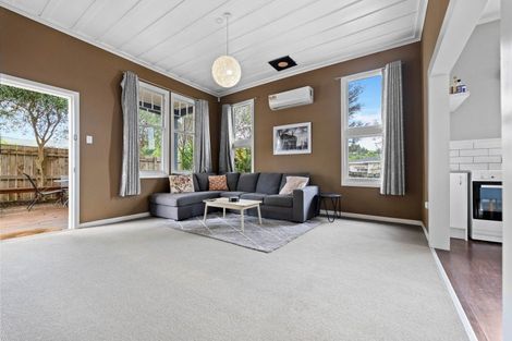 Photo of property in 15 Wood Street, Paeroa, 3600