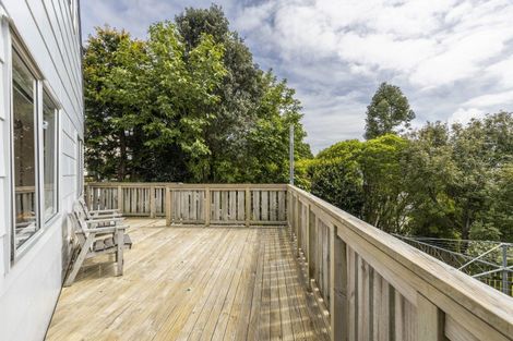 Photo of property in 79 Queens Road, Glen Avon, New Plymouth, 4312