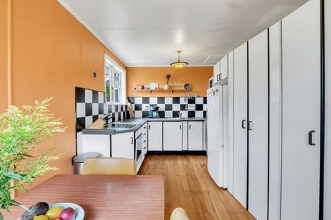 Photo of property in 9 Matarawa Street, Whanganui East, Whanganui, 4500