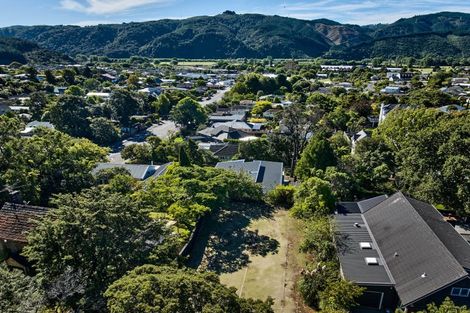 Photo of property in 1a Chatsworth Road, Silverstream, Upper Hutt, 5019
