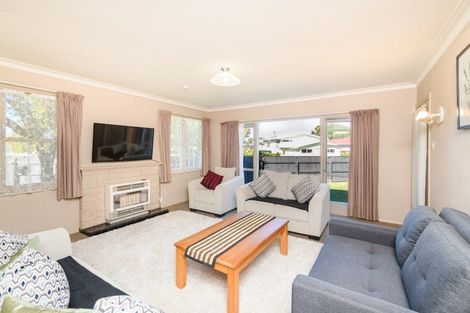 Photo of property in 2a Lowestoft Place, West End, Palmerston North, 4412
