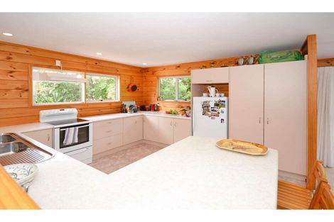 Photo of property in 9 Edkins Road, Kerikeri, 0230