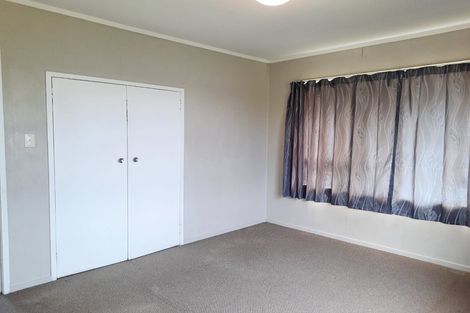 Photo of property in 466 Swanson Road, Ranui, Auckland, 0612