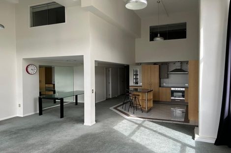 Photo of property in Stadium Garden Flats, 314/107 Thorndon Quay, Pipitea, Wellington, 6011