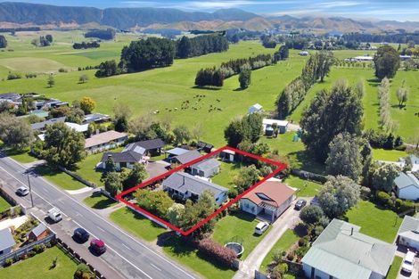 Photo of property in 8 Smith Street, Dannevirke, 4930