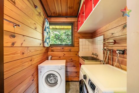 Photo of property in 30 Korau Grove, Stokes Valley, Lower Hutt, 5019