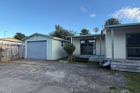 Photo of property in 14 Oxford Street, Fairfield, Hamilton, 3214