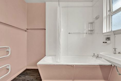 Photo of property in 18 Ilam Road, Upper Riccarton, Christchurch, 8041