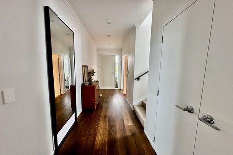 Photo of property in 19 Kukuwai Avenue, Red Beach, 0932