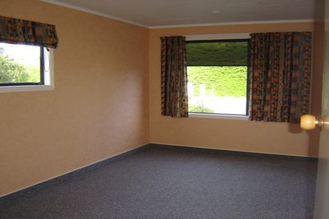 Photo of property in 9 Hohiria Street, Waikanae Beach, Waikanae, 5036