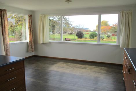 Photo of property in 12 Mcnair Road, Temuka, 7920