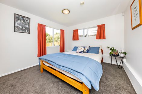 Photo of property in 8a Commissariat Road, Mount Wellington, Auckland, 1060