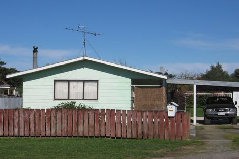 Photo of property in 74 Woodward Street East, Featherston, 5710