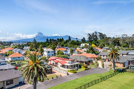 Photo of property in 3 Saddle Row, Welbourn, New Plymouth, 4310