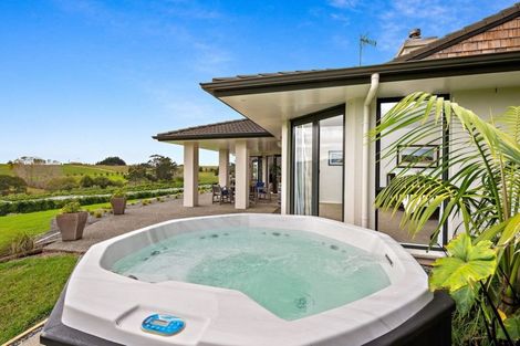 Photo of property in 150 Monarch-downs Way, Warkworth, 0982