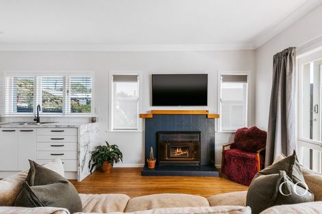 Photo of property in 132 Sutherland Road, Brookfield, Tauranga, 3110