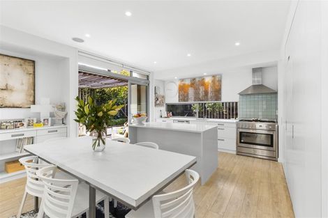 Photo of property in 71 Clare Road, St Albans, Christchurch, 8014