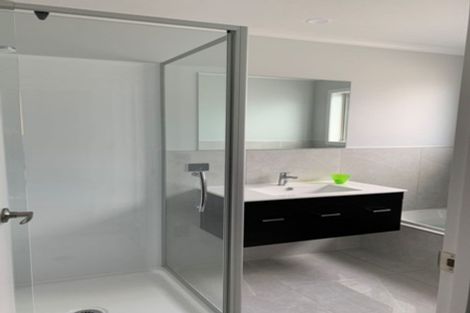 Photo of property in 5 Wairepo Street, Takanini, 2112