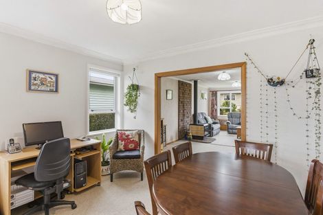 Photo of property in 9 Chester Street, Levin, 5510