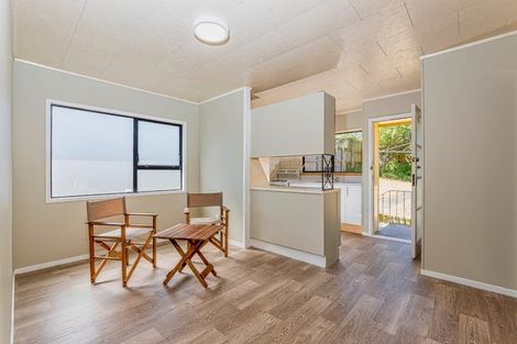 Photo of property in 6 Holmes Drive South, West Harbour, Auckland, 0618