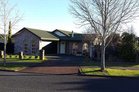 Photo of property in 45 Bob Charles Drive, Golflands, Auckland, 2013