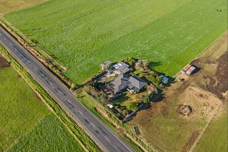 Photo of property in 7210 South Road, Warea, New Plymouth, 4381