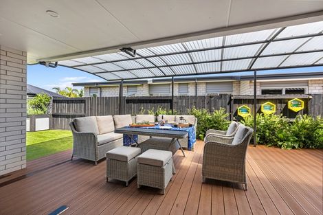 Photo of property in 80 Penetaka Heights, Pyes Pa, Tauranga, 3112