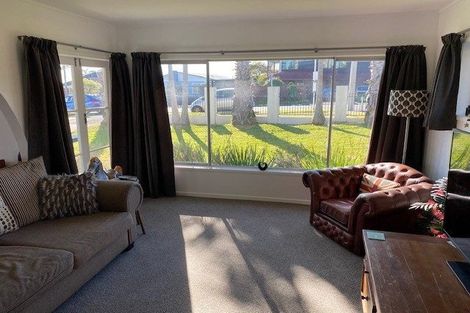 Photo of property in 169 Bucklands Beach Road, Bucklands Beach, Auckland, 2012