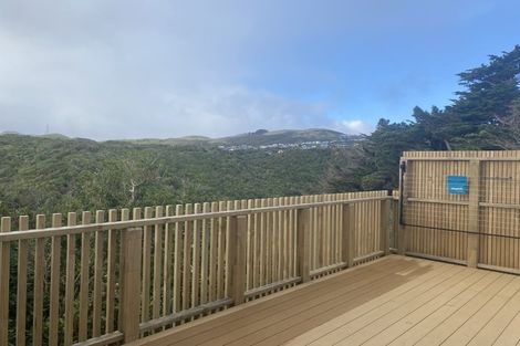 Photo of property in 13/6 Bushland Grove, Paparangi, Wellington, 6037