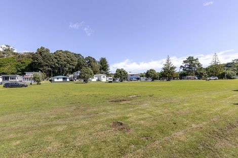 Photo of property in 59 Fifth Avenue, Urenui, 4377