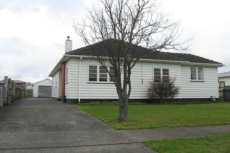 Photo of property in 18 Montgomery Street, Feilding, 4702