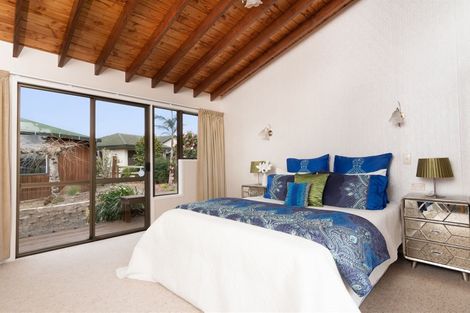 Photo of property in 69 Sunny Crescent, Huapai, Kumeu, 0810